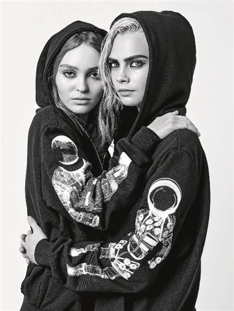 cara delevingne chanel hoodie|cara delevingne.